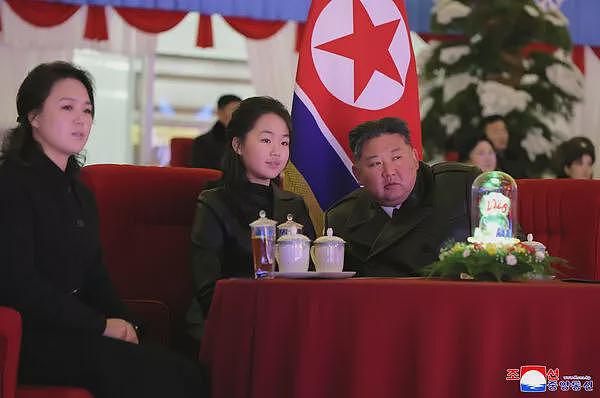 金正恩传钦点“最爱女儿”接班!金与正恐掀夺权大战(组图) - 2