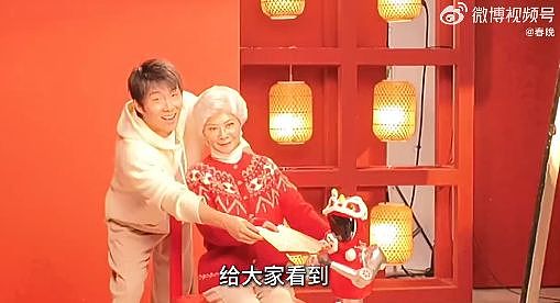 今年春晚,机器人刷屏(组图) - 4