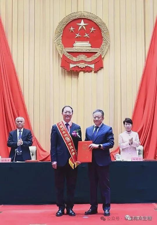 被称正部级“时装女王”,高官终于落马(组图) - 30