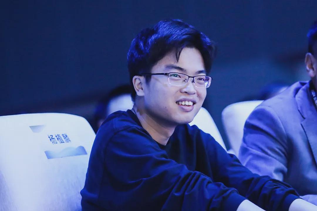 太突然！中国知名AI公司，拿下7亿美元融资，估值超百亿美元，阿里、腾讯都投了！（图） - 1