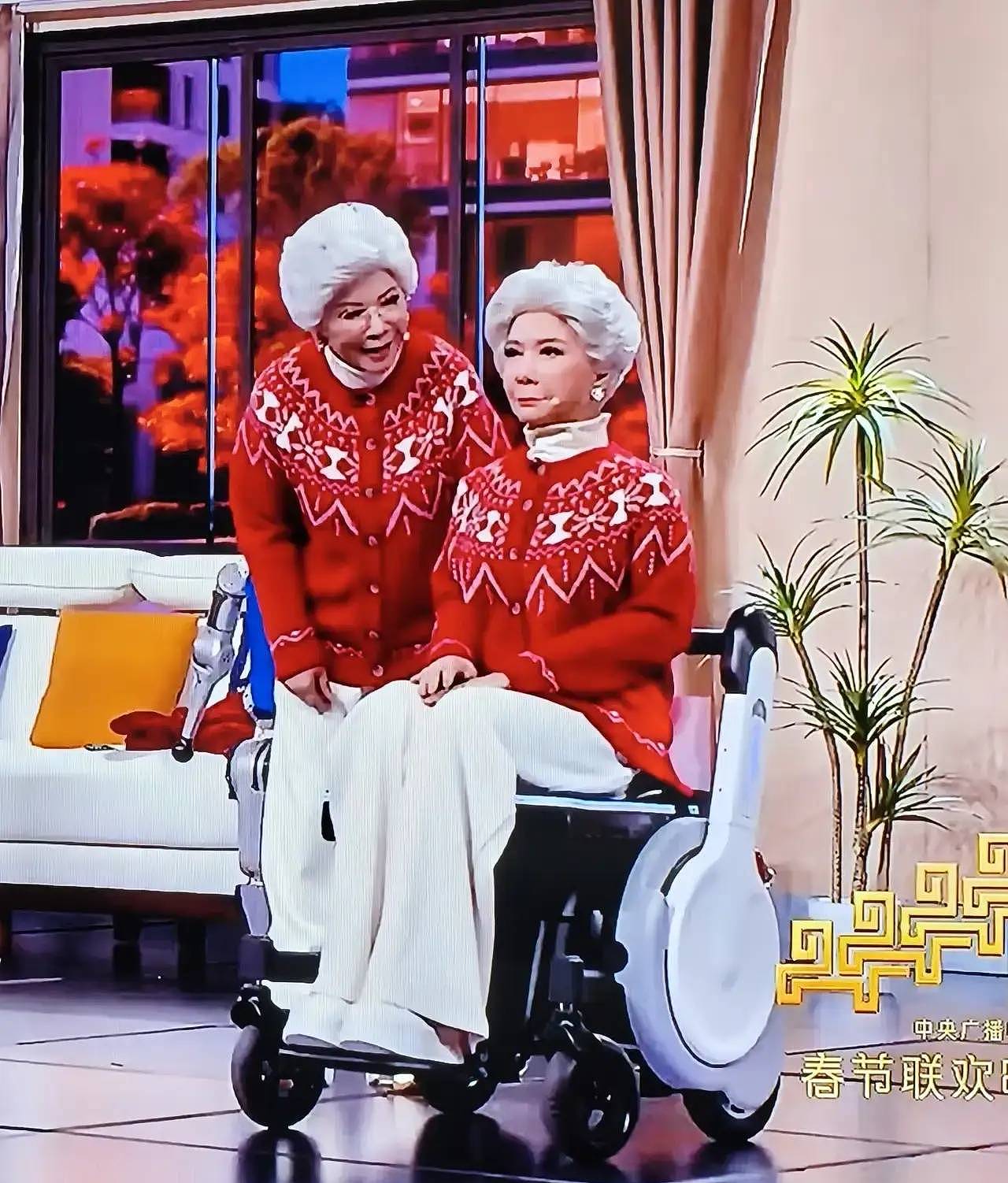 马年春晚收视出炉:最高点是凤凰传奇贡献的,王菲的歌曲连收视前五都没进去(组图) - 13