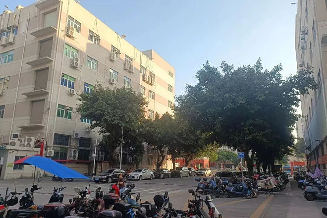 “世界工厂”深圳：一场被消音的苹果代工厂罢工（组图） - 8