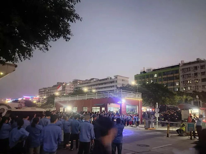 “世界工厂”深圳：一场被消音的苹果代工厂罢工（组图） - 7