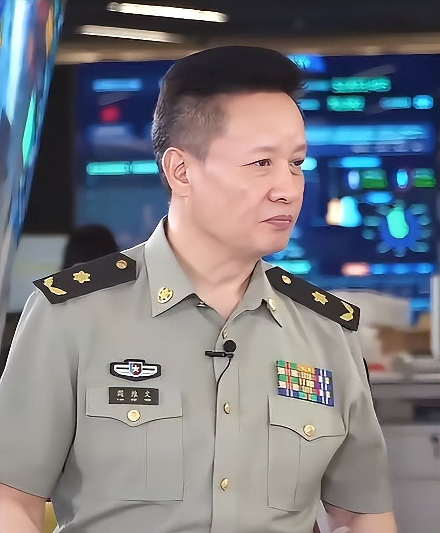 阎维文上不了央视春晚!参加乐龄春晚,为何遭网暴(组图) - 8