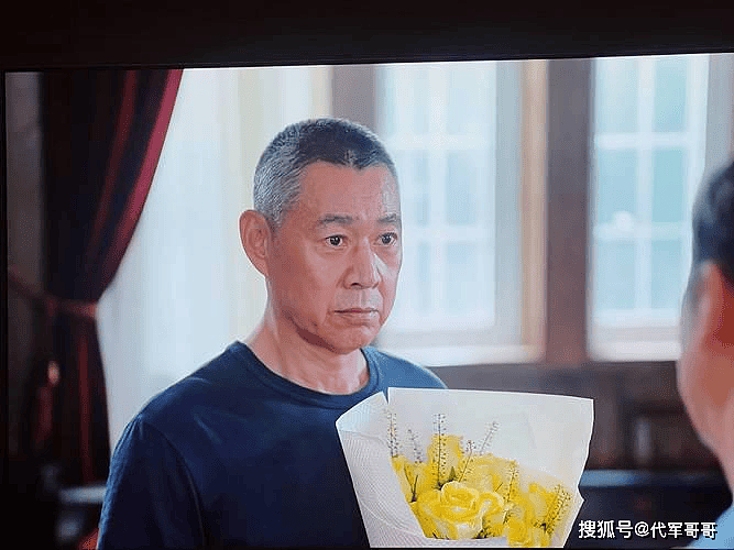 69岁张丰毅近况曝光！二婚娶小11岁美女老师（组图） - 5
