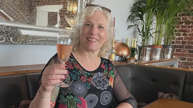英国双重国籍者的护照规则即将改变：他们将如何受影响（组图） - 3