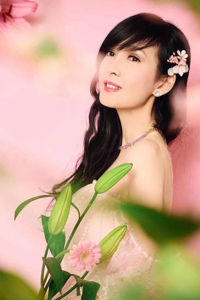 【美女】梁家辉周慧敏合照引发回忆杀!昔日玉女掌门人美爆了(组图) - 7