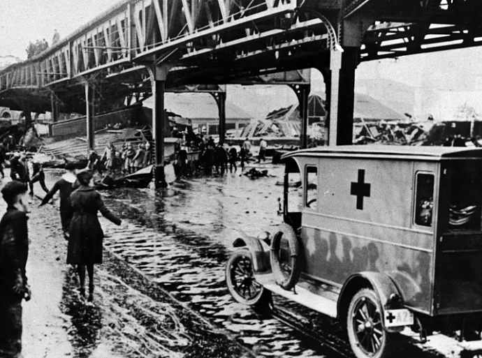 这是人类史上最诡异的灾难：活活淹死在万吨糖浆里...（组图） - 4