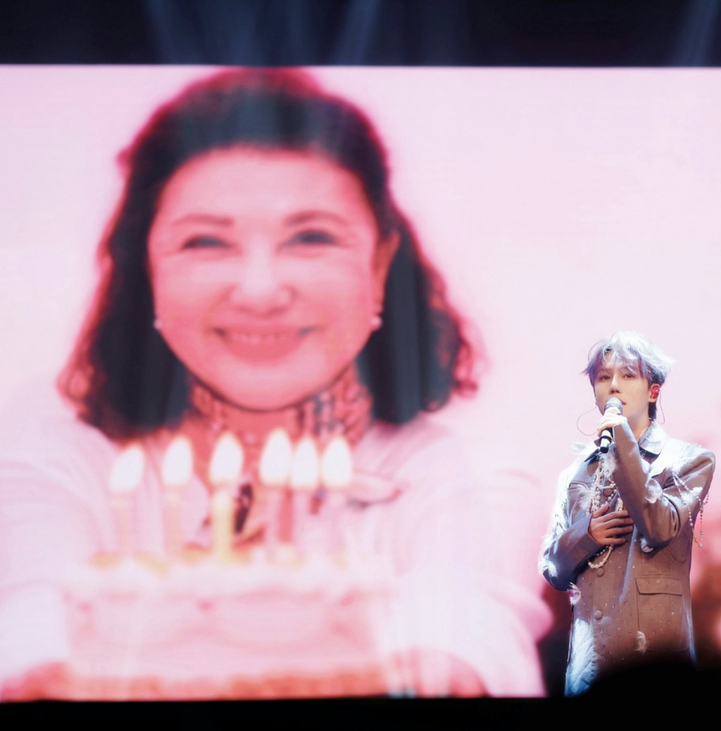 刘维一年痛失3至亲，“户口本剩自己“ ！借AI除夕团聚（组图） - 1