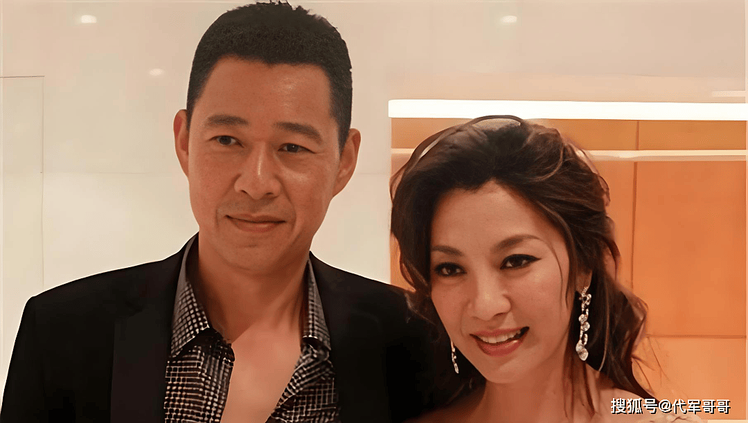 69岁张丰毅近况曝光！二婚娶小11岁美女老师（组图） - 3