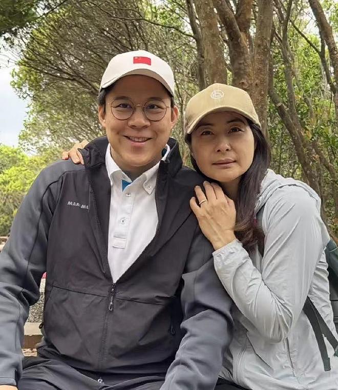 郭晶晶霍启刚合体做马碲糕,全程粤语交流,夫唱妇随非常接地气(组图) - 8