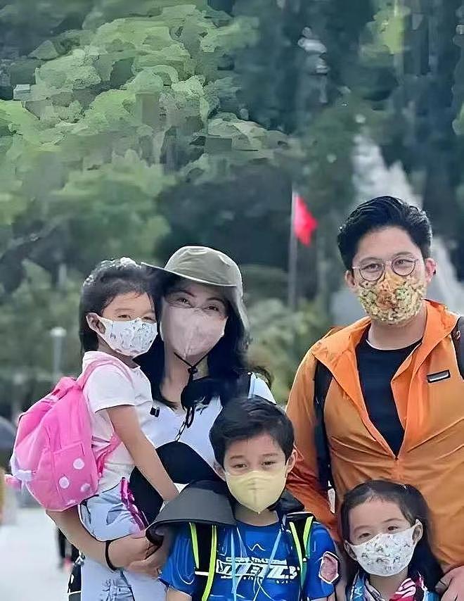 郭晶晶霍启刚合体做马碲糕,全程粤语交流,夫唱妇随非常接地气(组图) - 3