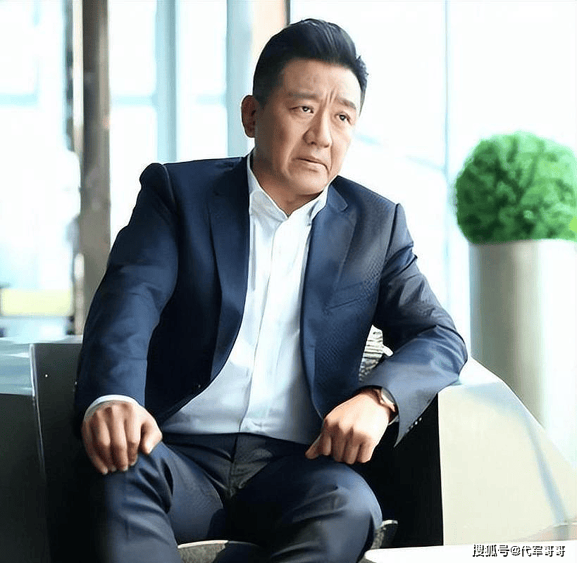 68岁丁勇岱近况曝光!陪89岁母亲过年,大龄儿子的婚事让他愁白头(组图) - 1