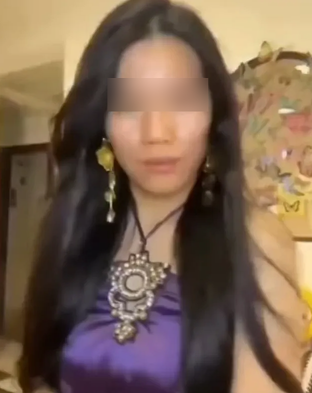 中国妹子直播跳舞，滤镜突然掉线，14万粉丝当场取关（组图） - 2