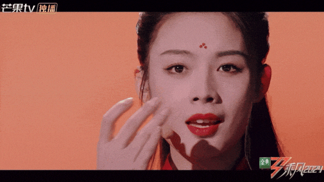 【美女】好美啊!原来“国泰民安脸”长这样(组图) - 6