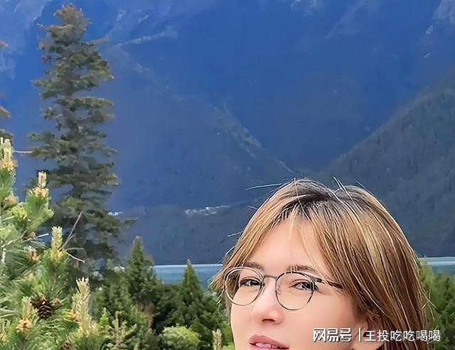 尼格买提没想到，官宣与自己离婚三年的帕夏，竟走了另一条上坡路（组图） - 6
