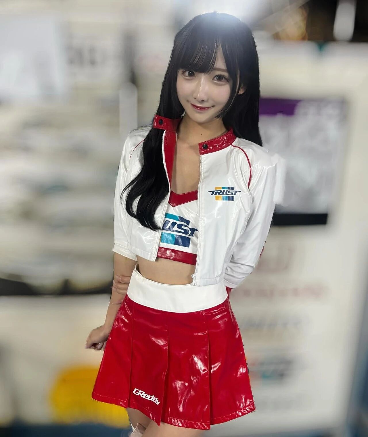 结局抓马！日本20岁女偶像跑遍东京救大叔粉，甚至勇闯警局寻人（组图） - 4