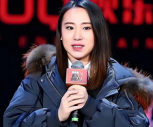 一手好牌打稀烂！从春晚笑星到县城卖唱，如今她是3个孩子的妈（组图） - 6