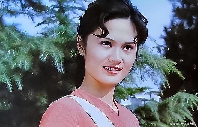她是天生丽质的美女演员，嫁给军委副主席之子，离婚后成知名画家（组图） - 7