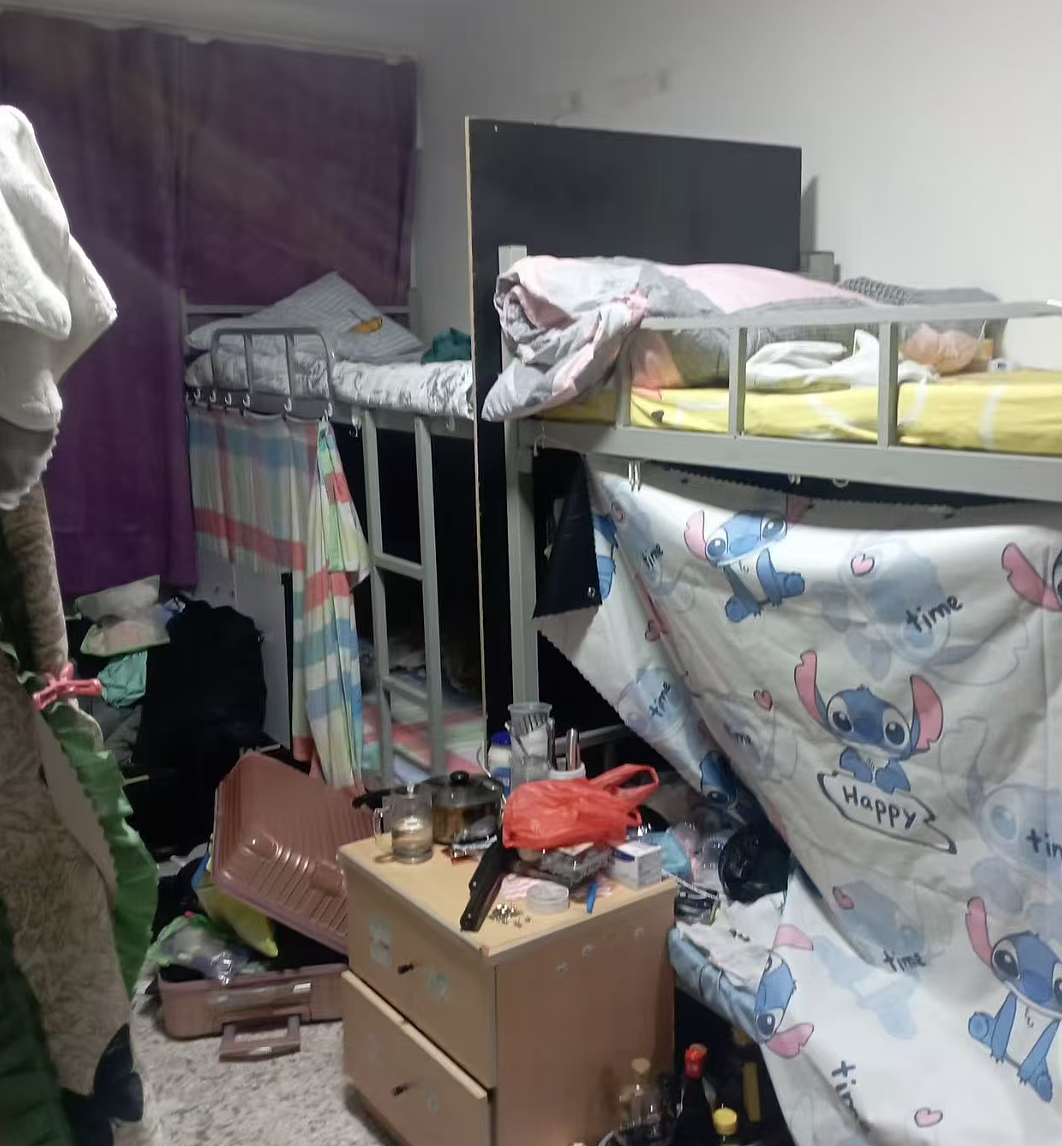 中国姑娘曝新加坡打工梦碎：居住环境脏乱，连夜买机票逃回国！多人分享类似血泪史…（组图） - 4