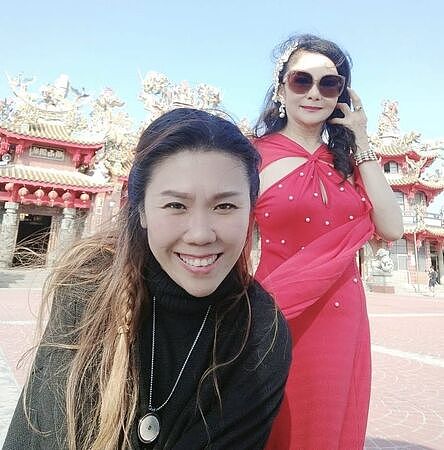 被妈祖神迹救一命！旅日歌手翻转苦命童年（组图） - 1