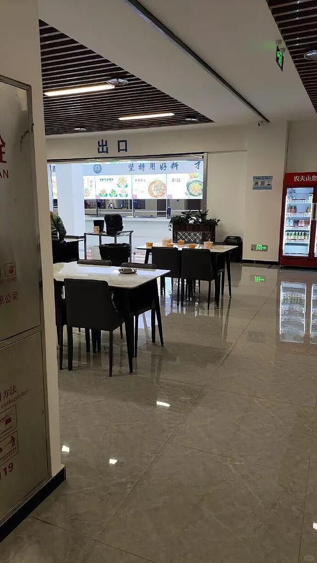 游客云南订酒店订到医院,最贵149元/晚!有食堂还可随时就诊(组图) - 2
