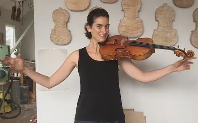 女提琴家在普拉提机器上摔成瘫痪，事业家庭尽毁，商家却否认责任，她秘密伪装取证最终成功胜诉...（组图） - 7