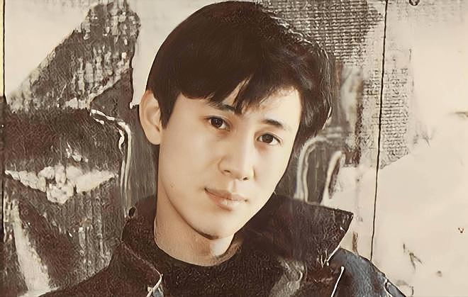 连登14次春晚竟欠债2800万！解晓东豪宅被拍卖，网传落魄住养老院？（组图） - 2