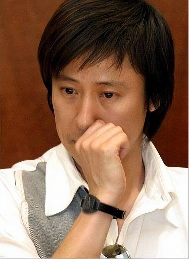 连登14次春晚竟欠债2800万！解晓东豪宅被拍卖，网传落魄住养老院？（组图） - 19