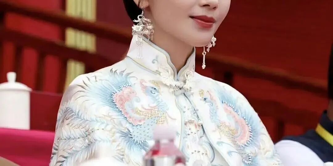 妈祖“附体”刘涛?当年选角内幕太诡异:她一上场神像都认了!(组图) - 1
