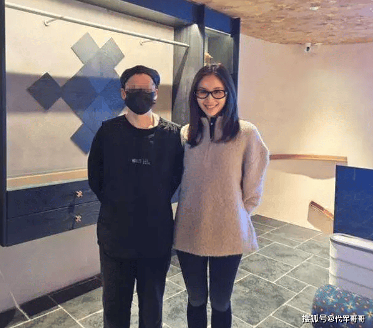 39岁王子文近况曝光！12岁儿子生父身份成谜（组图） - 1