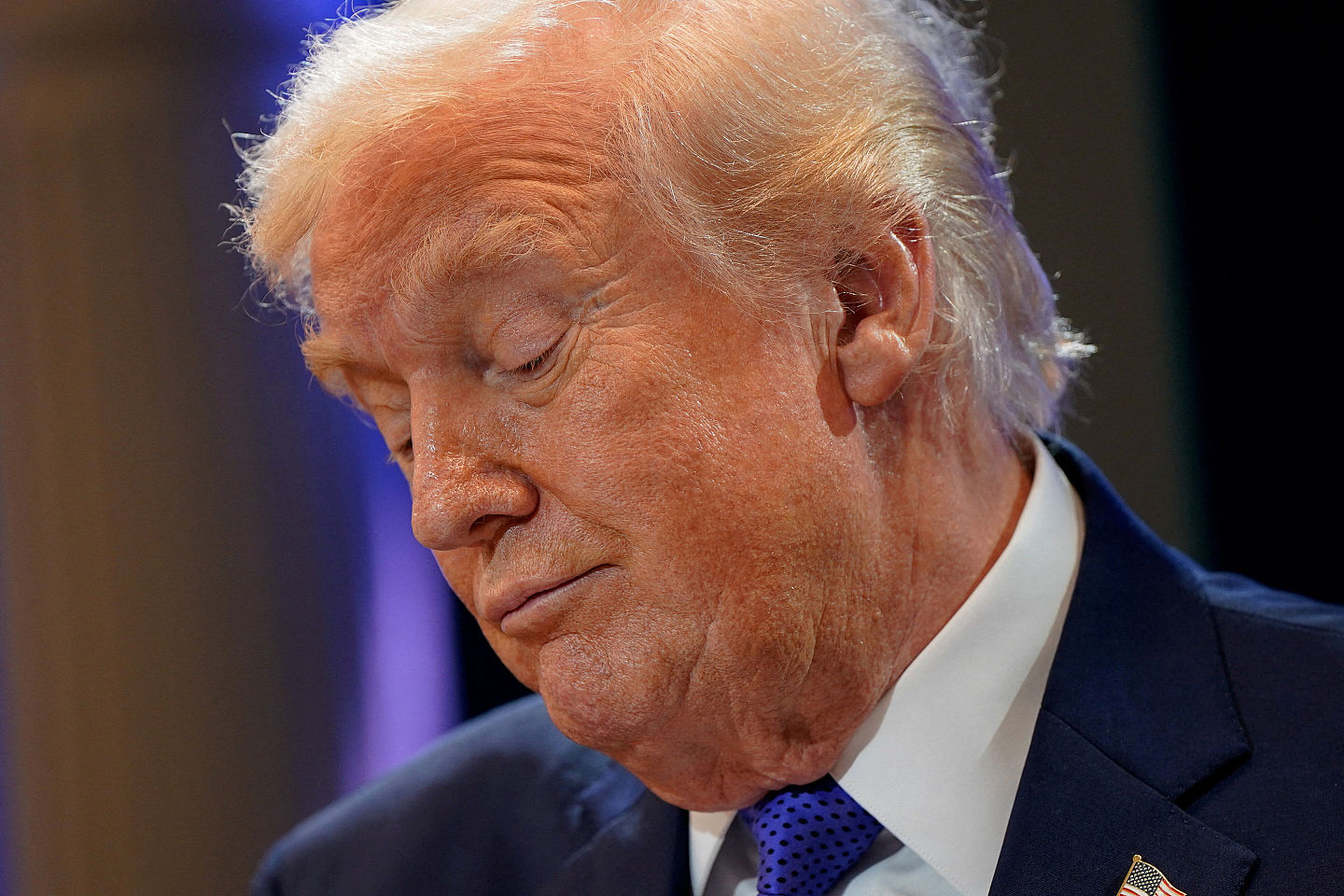 民调:6成美国人认为79岁特朗普越老越失控!共和党支持度下滑(视频/图) - 1