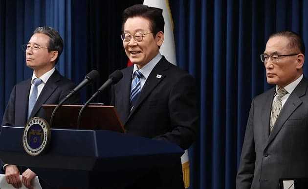 中美战机群爆最大空中对峙，美日演习韩缺席内幕曝光...（组图） - 4