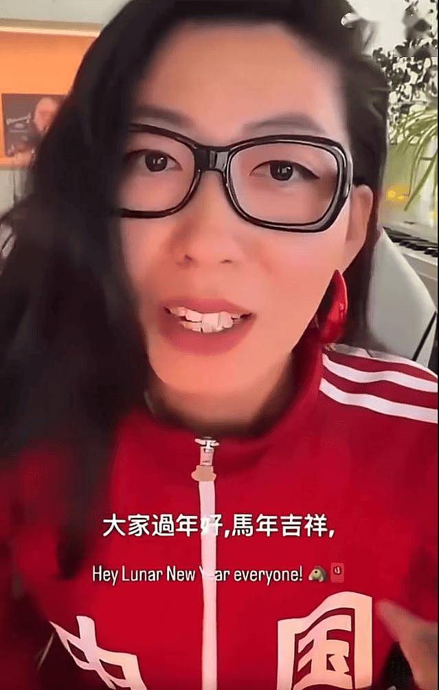 李小璐复出?杨紫和李现恋爱了?曲婉婷回内娱被封(组图) - 1