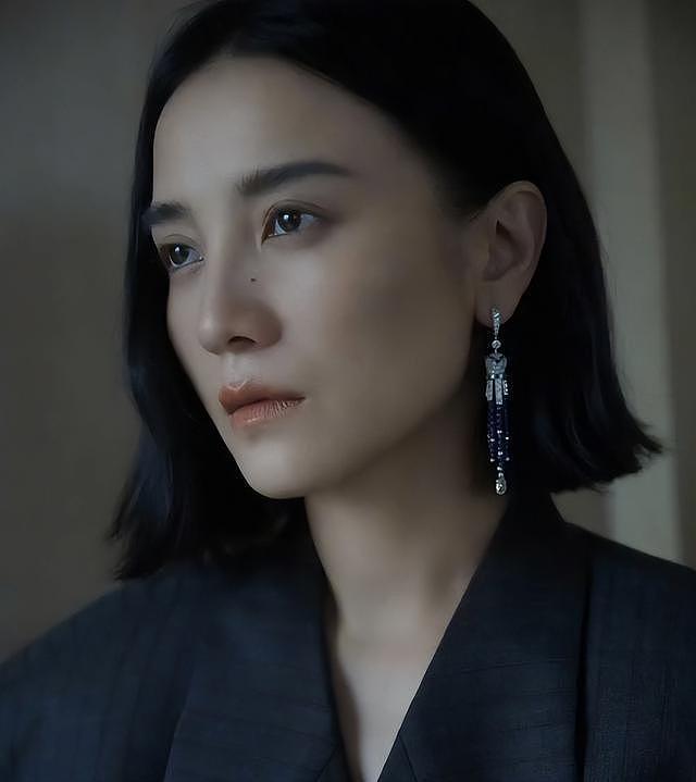 45岁宋佳被曝已领证，丈夫身份毫无征兆曝光！张艺谋这次“赢”麻了（组图） - 38