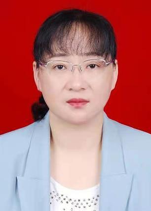 湖南县委书记抖音号成民情留言板,官方:是她本人回复网友(组图) - 1