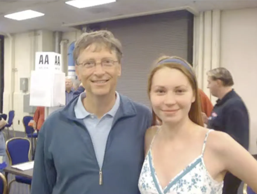 比尔盖茨突然道歉， 承认婚外情！出轨对象均为俄籍美女，合照曝光（组图） - 3