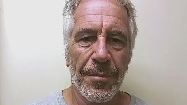 比尔·盖茨据报承认与两俄罗斯女性有染并道歉  梅琳达称想起“令人痛苦的时光”（组图） - 3