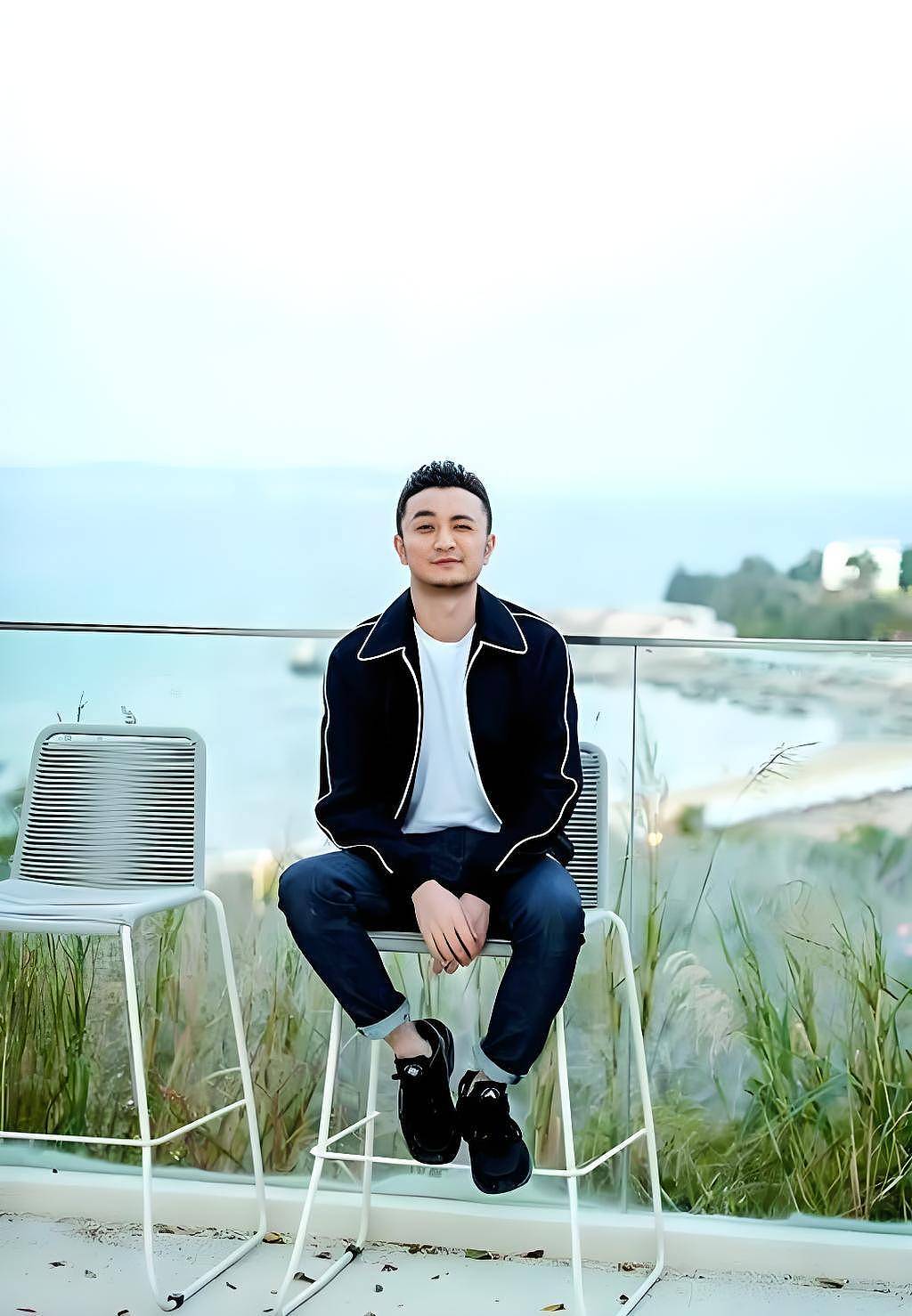 小尼第12次主持央视春晚！他再婚有条件（组图） - 5