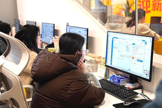 湖南女子连续13次网购后AI修图索赔，长沙警方：敲诈勒索，刑拘（组图） - 5