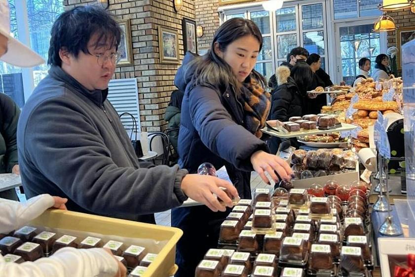 韩国红十字会为吸引献血送网红甜点？吃完被曝菌群超标，网友骂翻…（组图） - 11