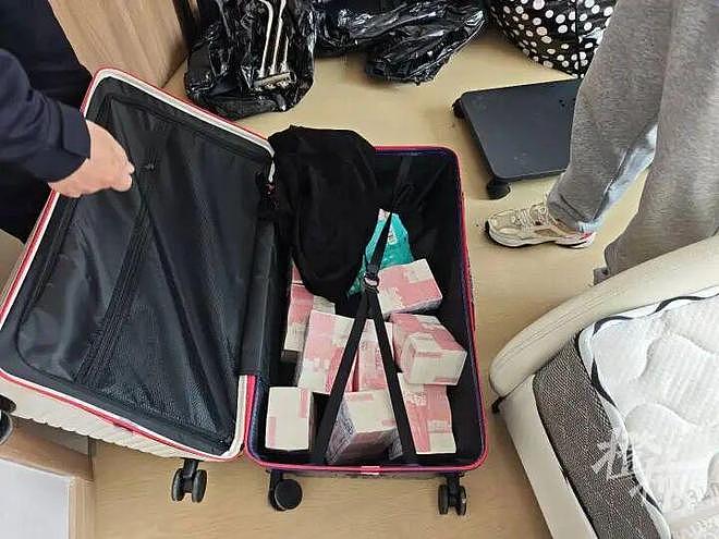 男子打扫前租客房间发现成捆“现金”,“少说有100万”!结局180度大反转(组图) - 2