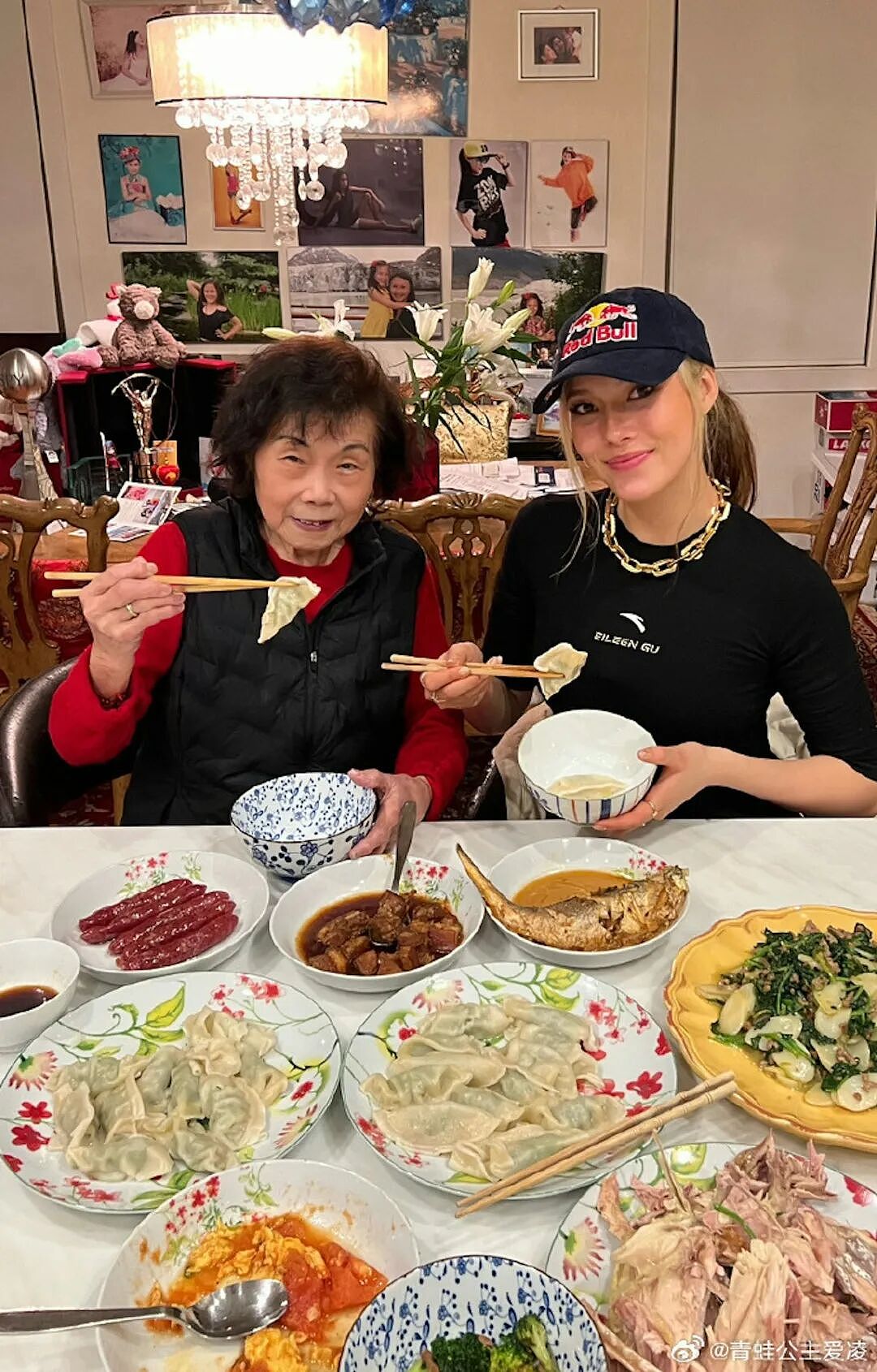 刷屏！谷爱凌外婆户籍卡曝光，77年前的学生照气质惊艳全网，神似“民国千金“（组图） - 9