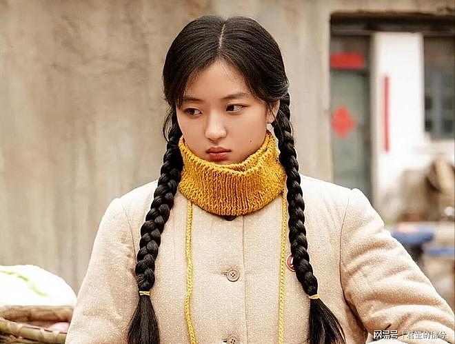 28岁关晓彤VS29岁孙千:女演员颜值差距一目了然(组图) - 20
