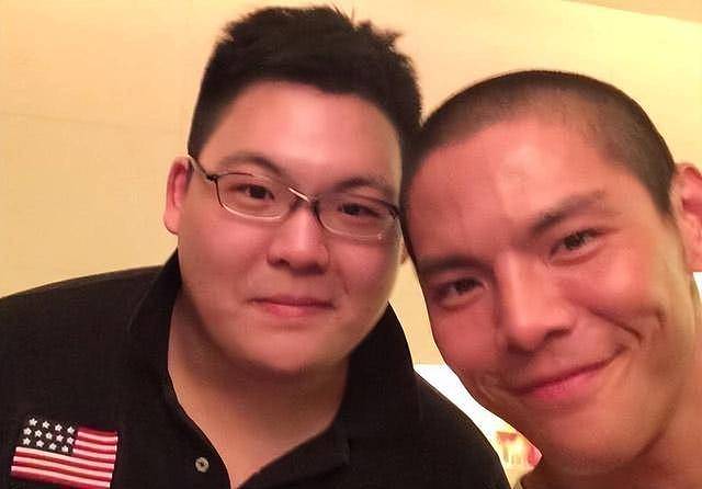 被父母拉黑的“百亿少爷”向佑，早已断了财路（组图） - 4