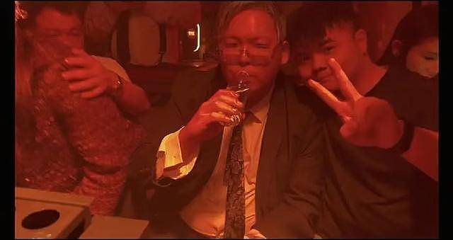 被父母拉黑的“百亿少爷”向佑，早已断了财路（组图） - 22