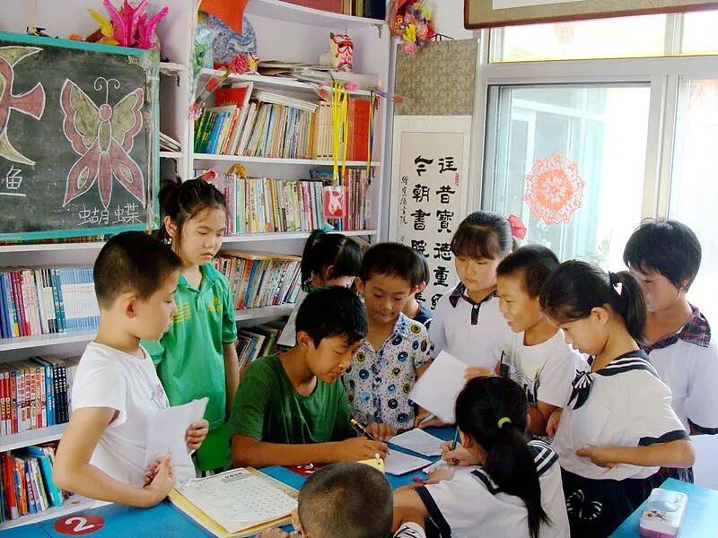 【情感】山东一对夫妻把婚房变成“网红书院”,背后原因让人泪目……(组图) - 8