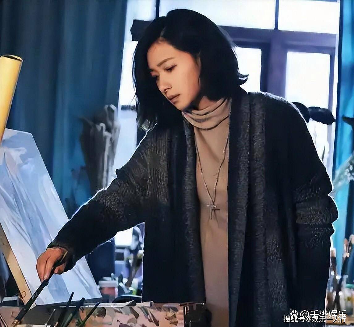 因长相被导演纠缠七次,拒绝后遭行业雪藏无戏拍(组图) - 3