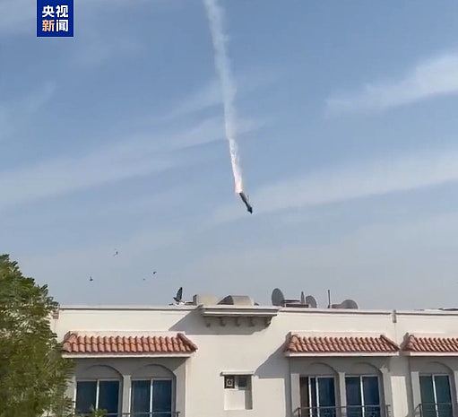 伊朗报复式空袭海湾国家!迪拜及阿布扎比机场共1死11伤(组图) - 4