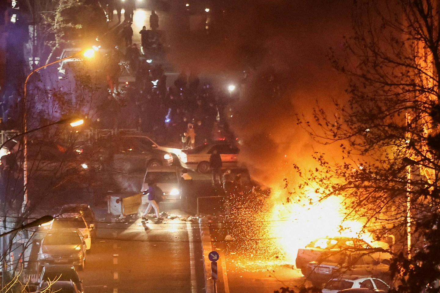 撤离前夜，中国留学生亲述空袭！伊朗最高领袖身亡，全城断网（组图） - 4